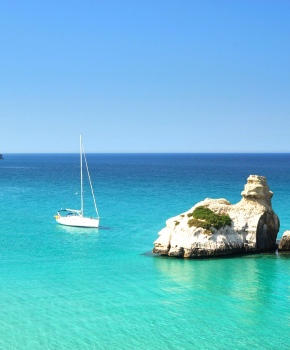 Escursione in Barca a Vela da San Foca a Torre Sant'Andrea