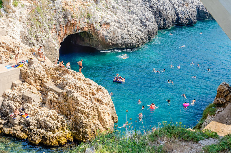 grotta santa maria di leuca